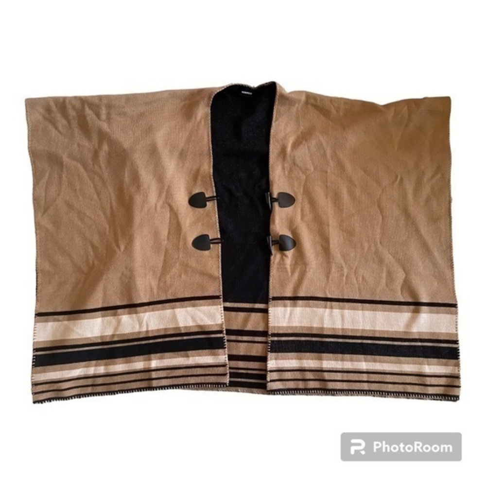 Monrow Poncho